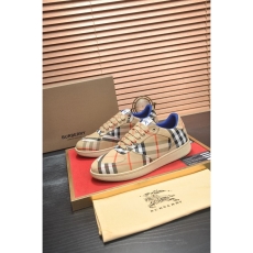 Burberry Low Shoes